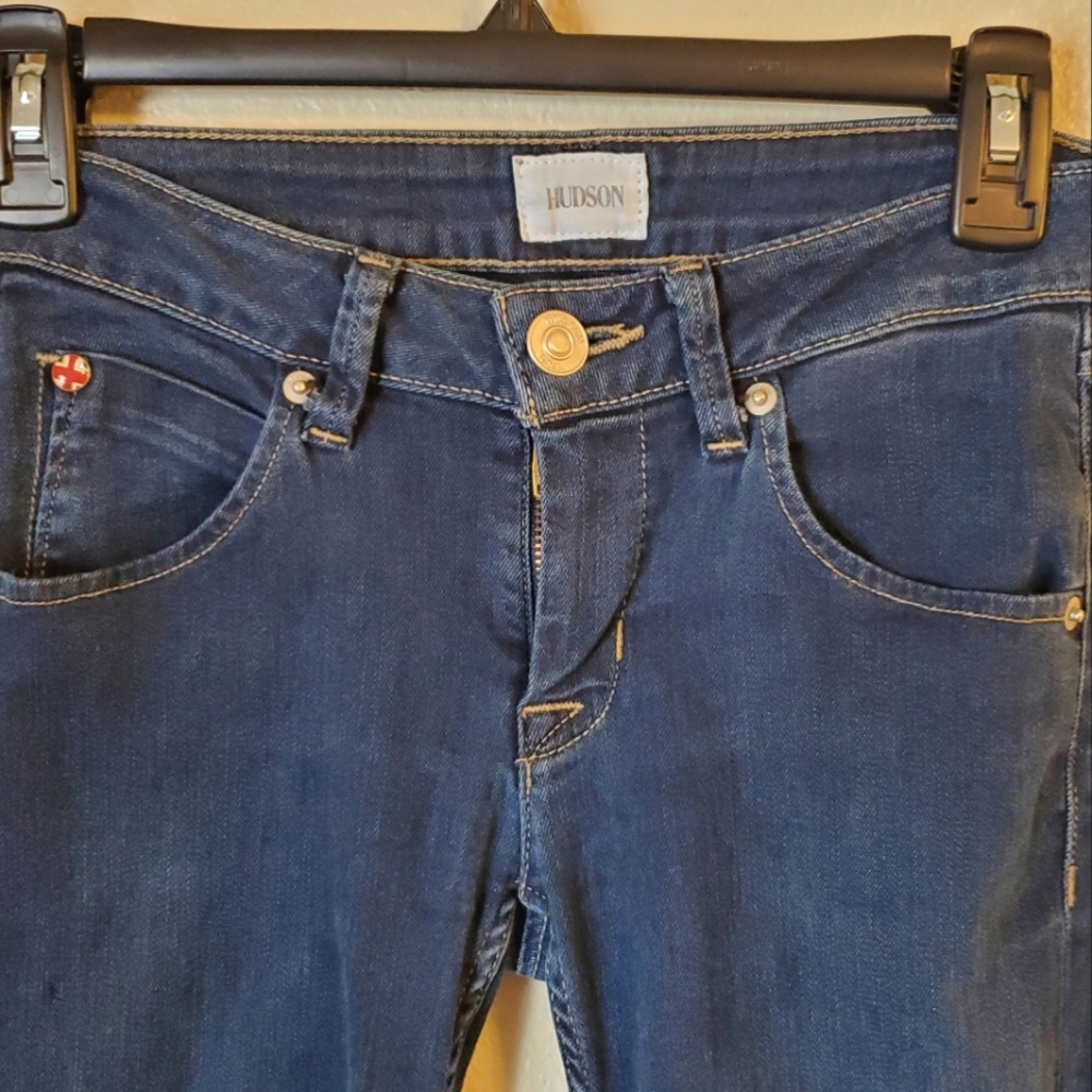 Hudson Jeans Size 25 dark wash no holes